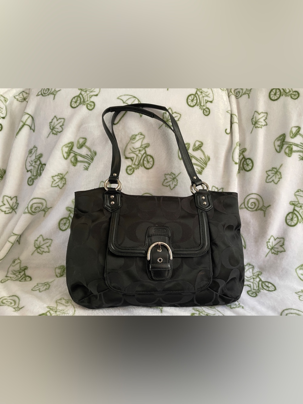 Coach Campbell belle signature black canvas shoulder bag /like new